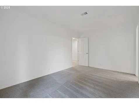 10864 SW Creightonwood Place Portland OR 97219