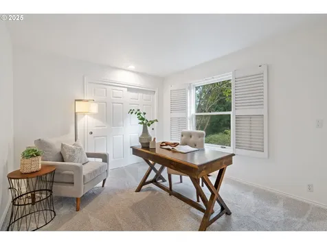 10864 SW Creightonwood Place Portland OR 97219