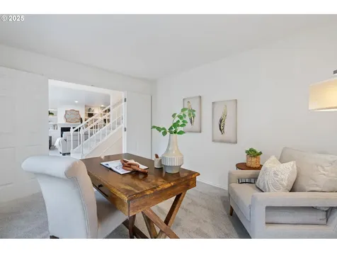 10864 SW Creightonwood Place Portland OR 97219