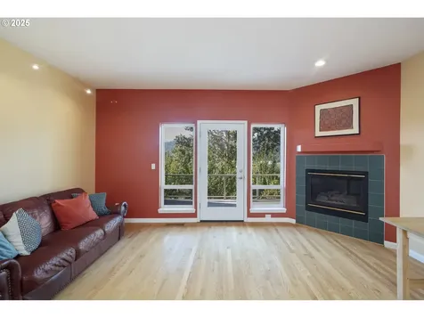 8318 N Edison Street Portland OR 97203