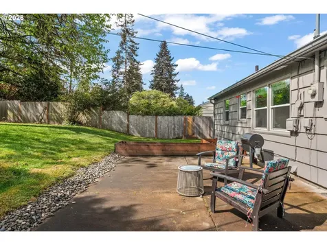 12420 SW Douglas Street Portland OR 97225