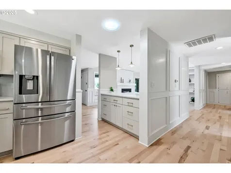 3532 Augusta National Drive Salem OR 97302