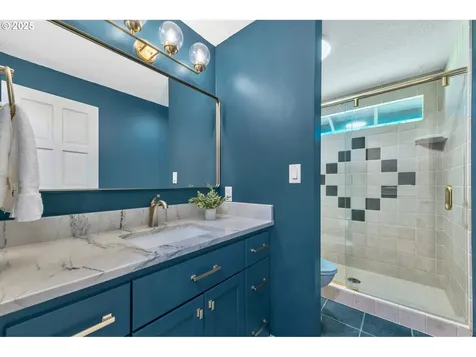 3532 Augusta National Drive Salem OR 97302