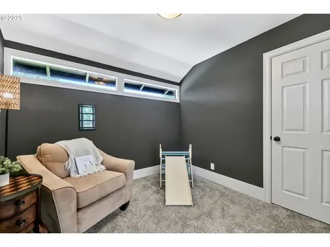 3532 Augusta National Drive Salem OR 97302