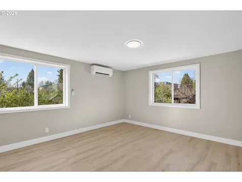 5609 NE 32nd Avenue Portland OR 97211