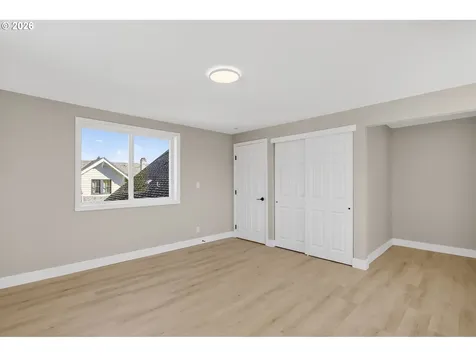 5609 NE 32nd Avenue Portland OR 97211