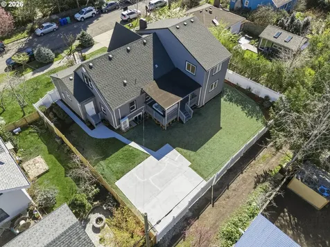 5609 NE 32nd Avenue Portland OR 97211
