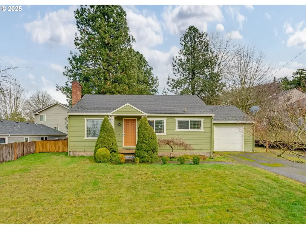 9577 SE Tenino Court Portland OR 97266