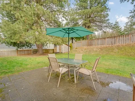 9577 SE Tenino Court Portland OR 97266