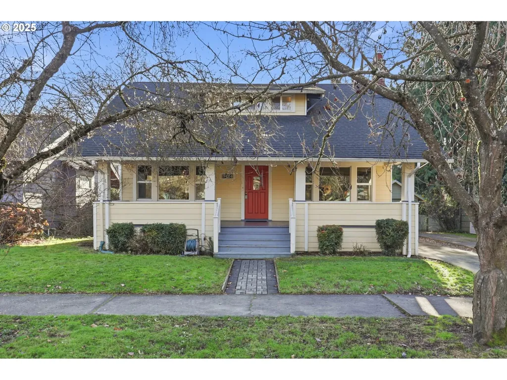 3424 NE Hancock Street Portland OR 97212