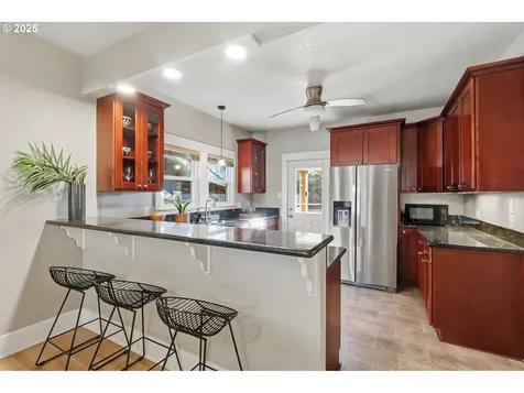 3424 NE Hancock Street Portland OR 97212