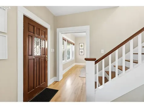 3424 NE Hancock Street Portland OR 97212