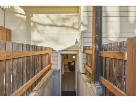 3424 NE Hancock Street Portland OR 97212