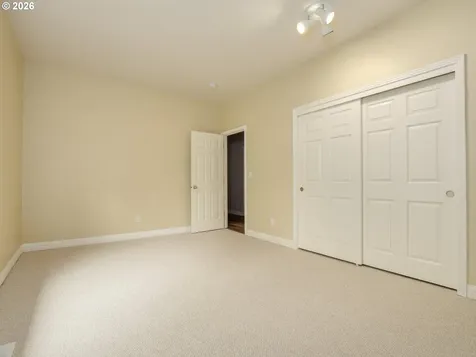 13728 SW 130th Place Tigard OR 97223