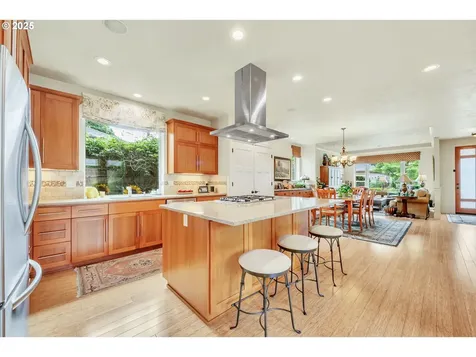 1453 Piper Lane Eugene OR 97401