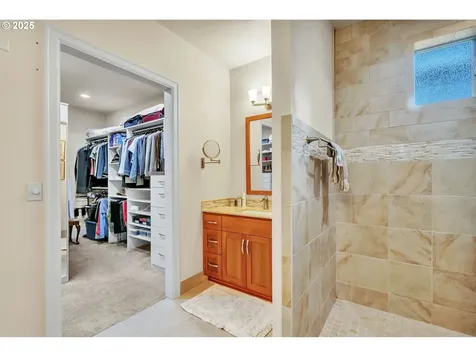 1453 Piper Lane Eugene OR 97401
