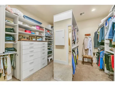 1453 Piper Lane Eugene OR 97401