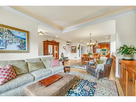 1453 Piper Lane Eugene OR 97401