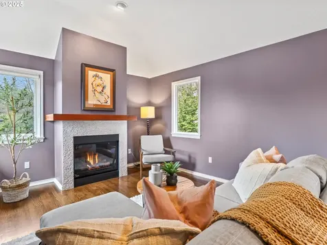 90 SW 68th Avenue Portland OR 97225