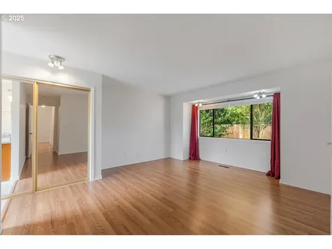 614 E Mountainview Drive Newberg OR 97132