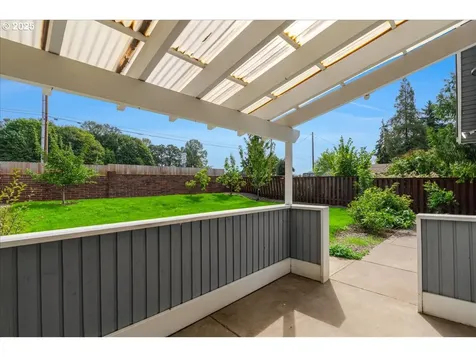 614 E Mountainview Drive Newberg OR 97132