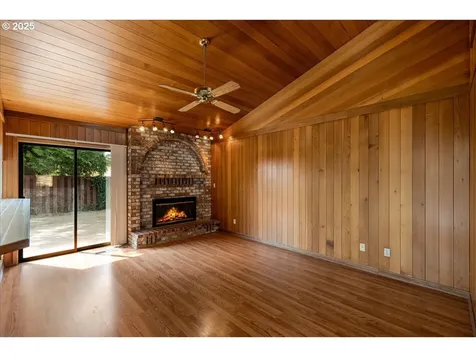 614 E Mountainview Drive Newberg OR 97132