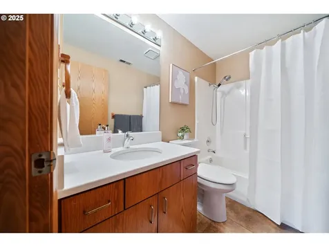 5310 NE 101st Street Vancouver WA 98686