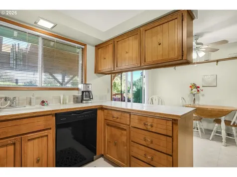 470 NW Bella Vista Drive Gresham OR 97030