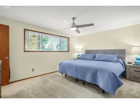 470 NW Bella Vista Drive Gresham OR 97030