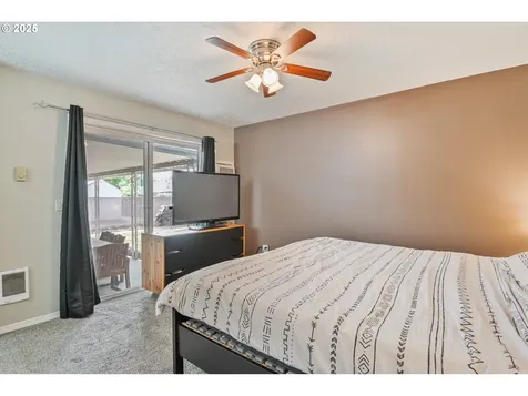 221 Valley Way Woodland WA 98674