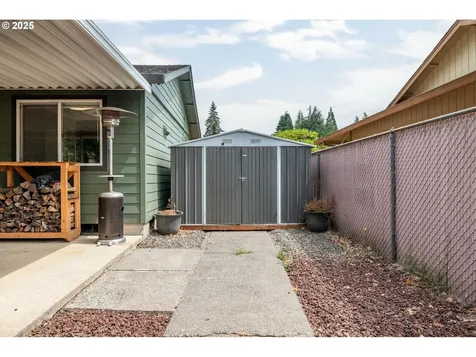 221 Valley Way Woodland WA 98674