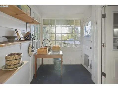 5275 NE 18th Avenue Portland OR 97211