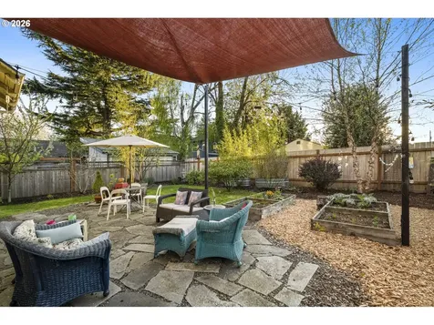 5275 NE 18th Avenue Portland OR 97211