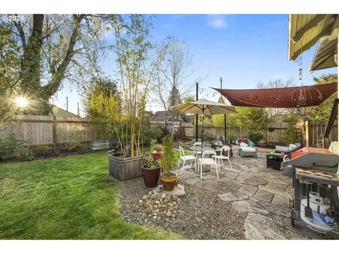 5275 NE 18th Avenue Portland OR 97211
