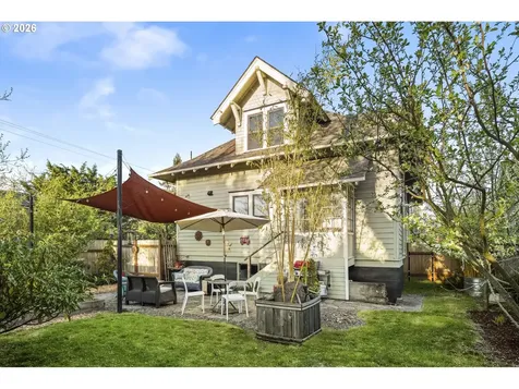 5275 NE 18th Avenue Portland OR 97211