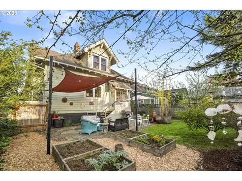 5275 NE 18th Avenue Portland OR 97211