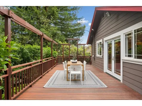 1294 14th Street West Linn OR 97068