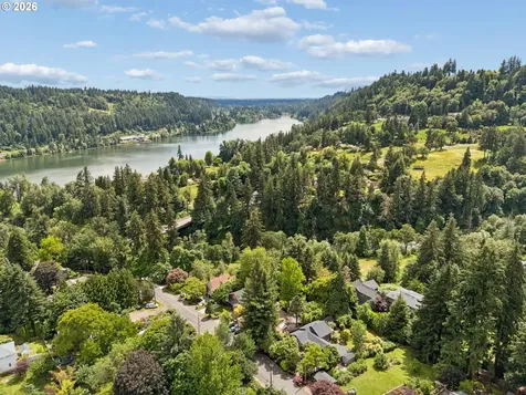 1294 14th Street West Linn OR 97068