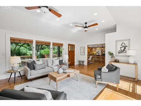 1294 14th Street West Linn OR 97068