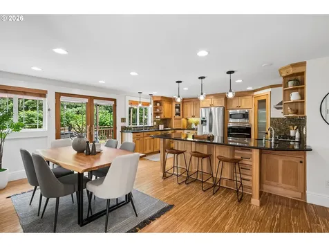 1294 14th Street West Linn OR 97068