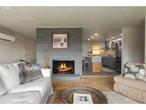 570 SE Leland Street Roseburg OR 97470