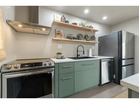 570 SE Leland Street Roseburg OR 97470