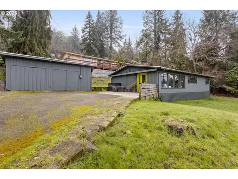 570 SE Leland Street Roseburg OR 97470