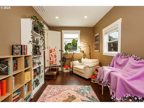 11511 SE Division Street Portland OR 97266