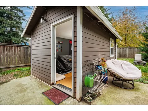 11511 SE Division Street Portland OR 97266