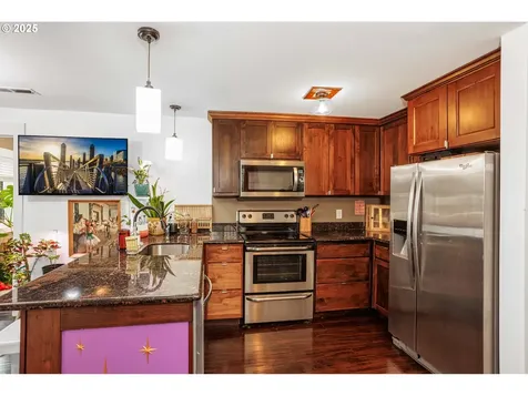 11511 SE Division Street Portland OR 97266