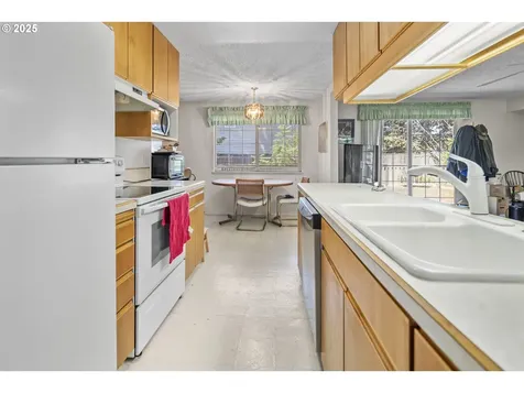 19885 SW Wright Street Beaverton OR 97078