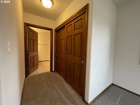 3012 Pine Street North Bend OR 97459