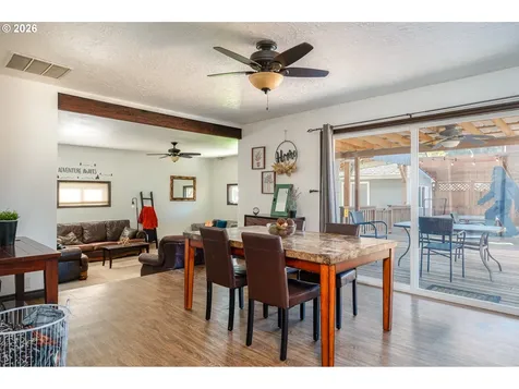 137 Aden Street SW Castle Rock WA 98611