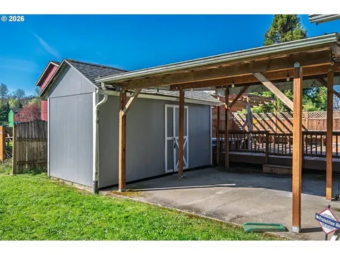 137 Aden Street SW Castle Rock WA 98611